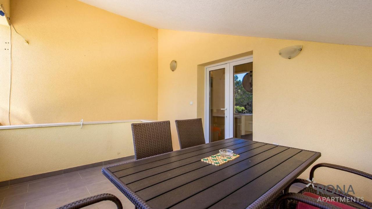Rona Apartments Zlatko Šimuni Eksteriør billede