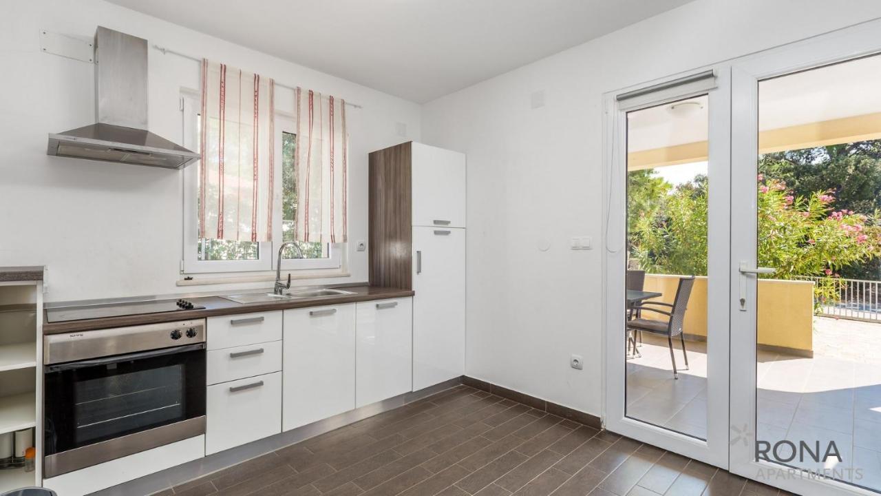 Rona Apartments Zlatko Šimuni Eksteriør billede